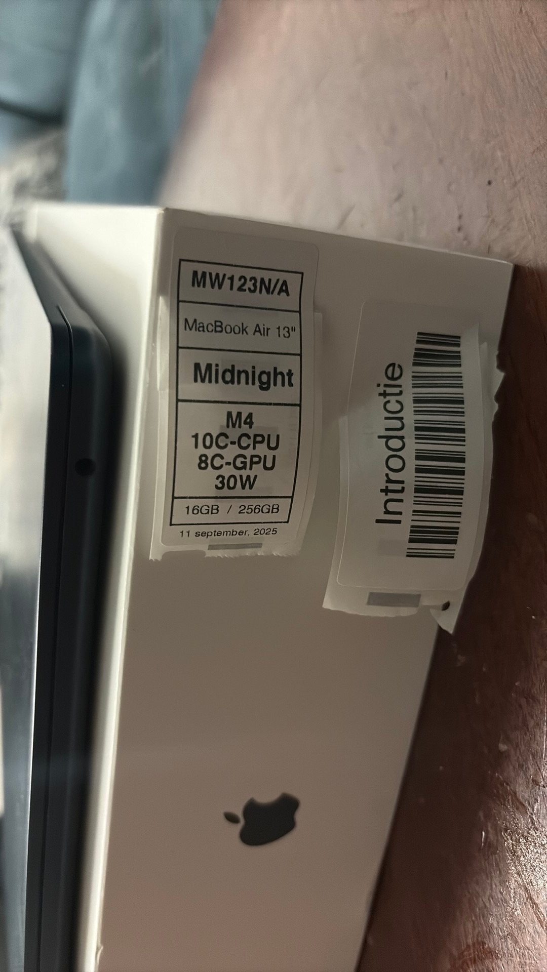 Foto 5 van Apple MacBook Air M4 (2024) - Zo goed als nieuw