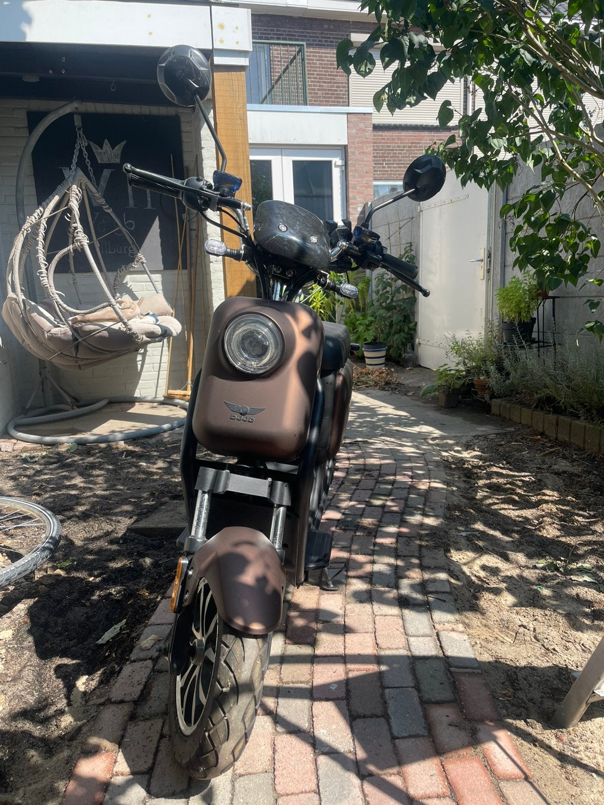 Elektrische scooter geel kenteken, Fietsen en Brommers, Ophalen, Maximaal 45 km/u, Elektrisch, Zo goed als nieuw