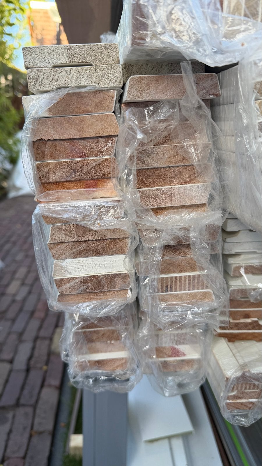 Koplatten / architraven hardhout 12x70mm RAL9016 - 20 stuks, Doe-het-zelf en Verbouw, Hout en Planken, Ophalen, Minder dan 25 mm