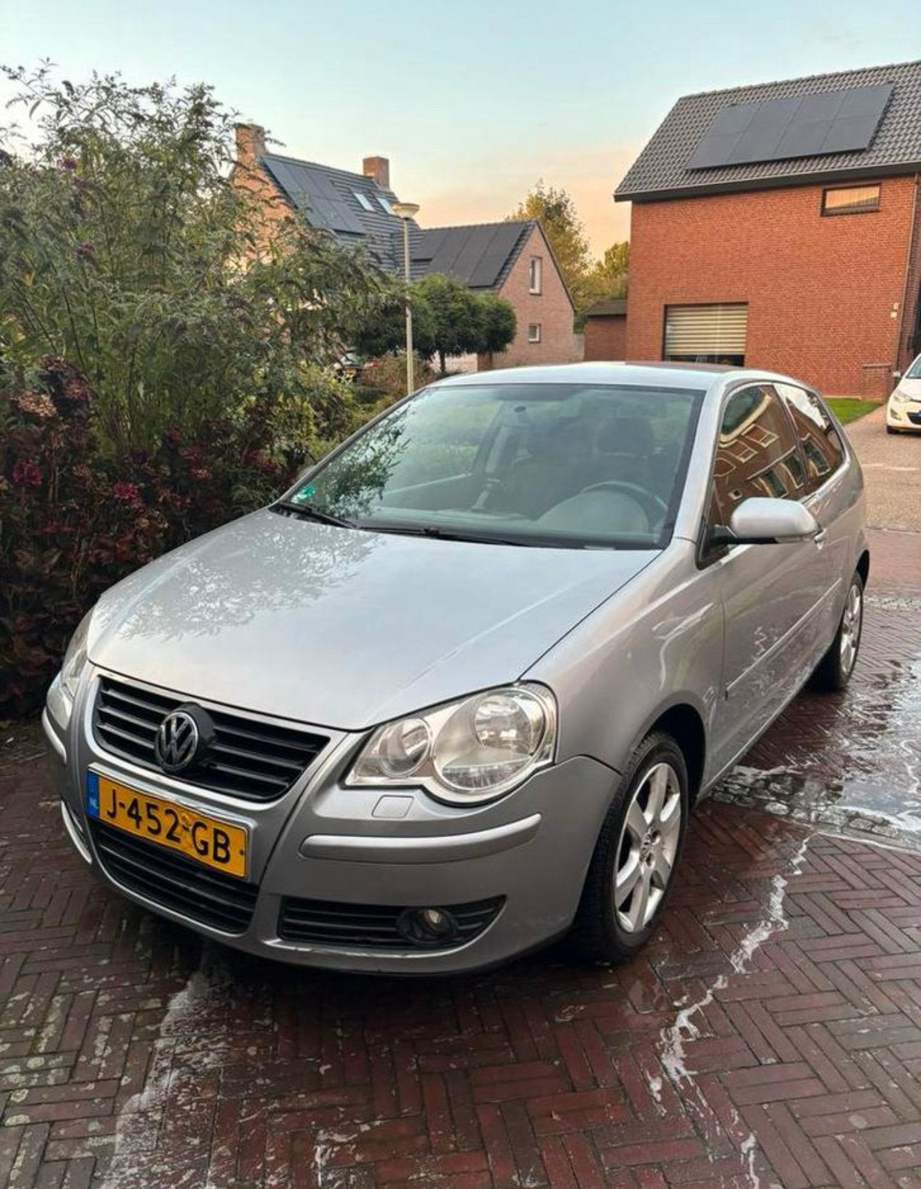 Volkswagen Polo 1.2 44KW 2008 Grijs, Voorwielaandrijving, Stof, 1198 cc, Navigatiesysteem