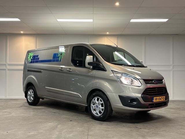 Ford Transit Custom L2H1 / 2014 / Navi / Camera / Cruise / P, Voorwielaandrijving, Gebruikt, 4 cilinders, Bedrijf