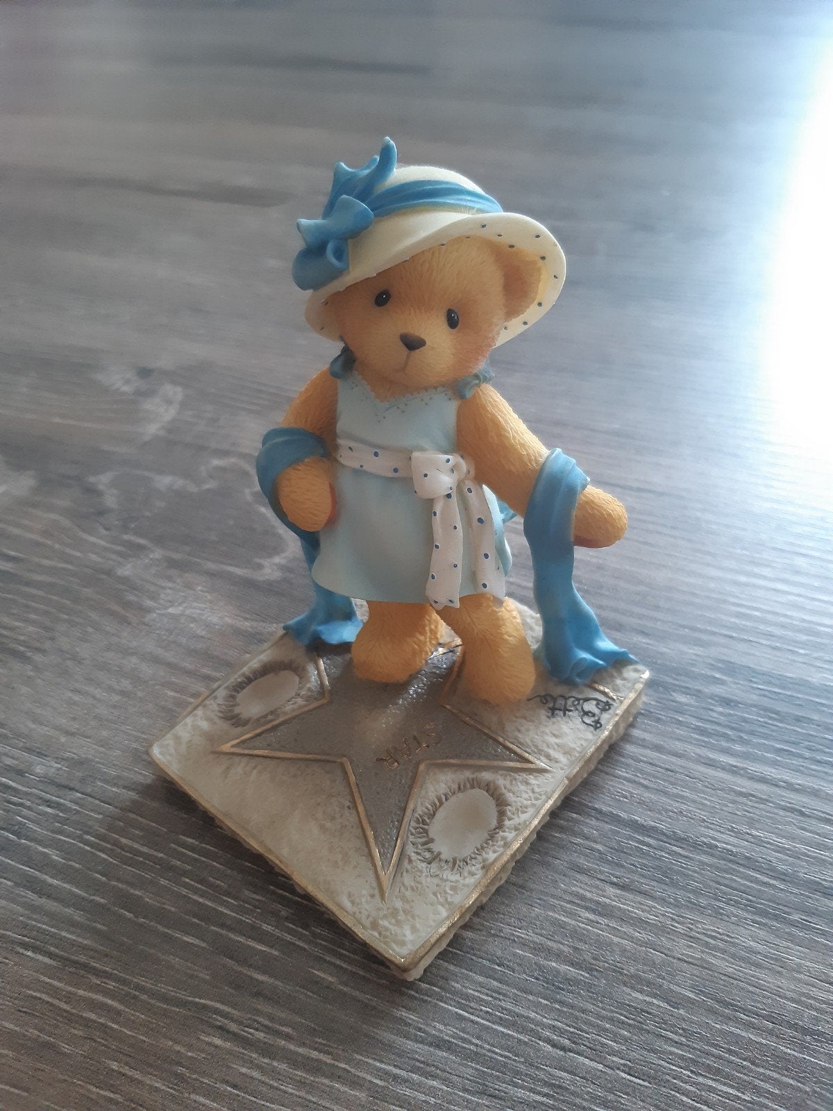 Bette Cherished Teddies Beeldje - Elegante Beer op Ster, Ophalen of Verzenden, Nieuw, Beeldje, Cherished Teddies
