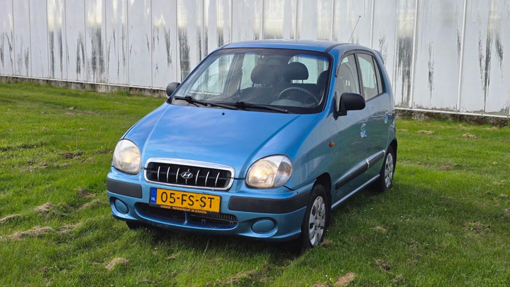 VERKOCHT / SOLD, 15 km/l, 54 pk, Zwart, 4 cilinders