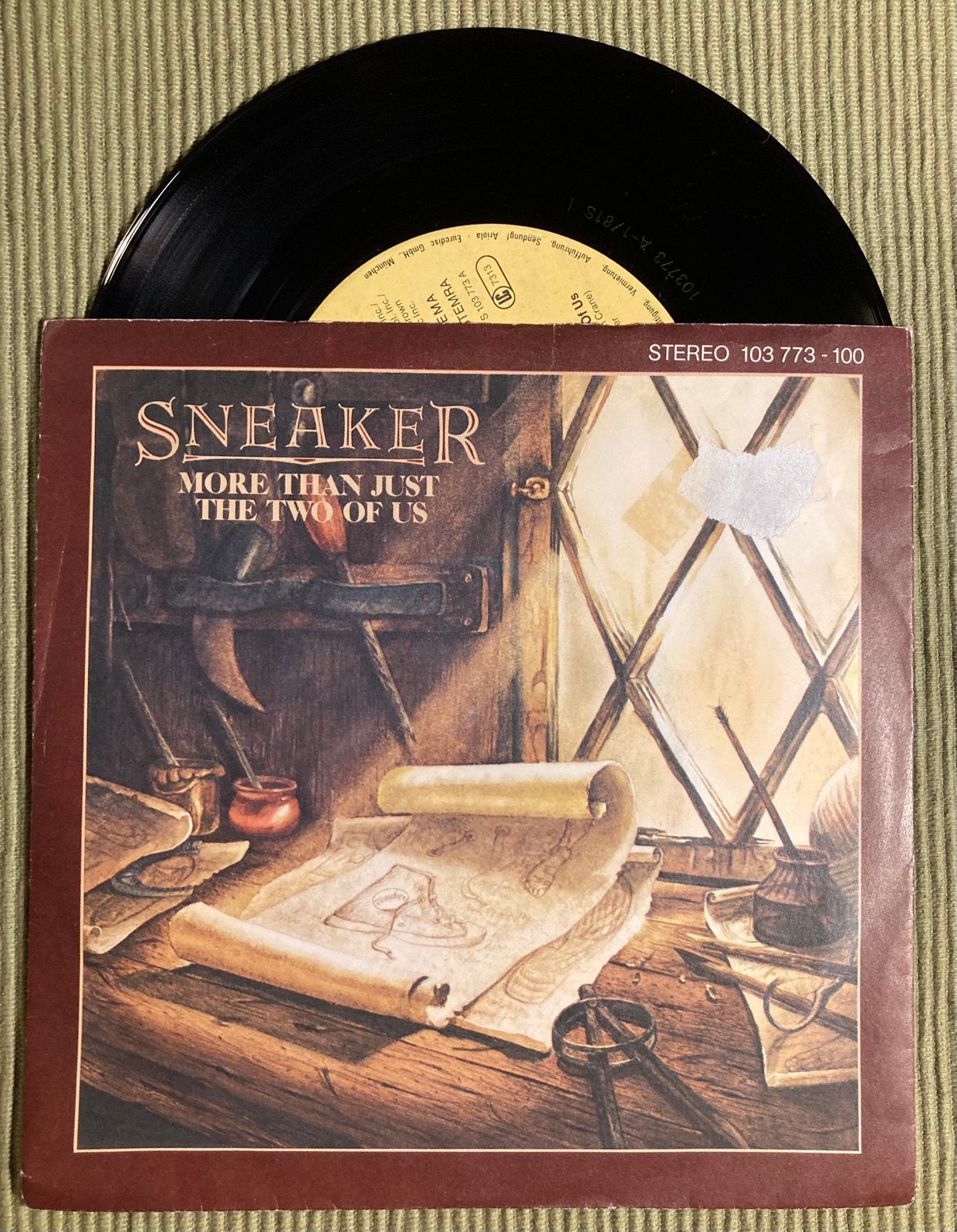 Vinyl single Sneaker - More than just the two of us, Gebruikt, 7 inch, Ophalen of Verzenden, Rock en Metal