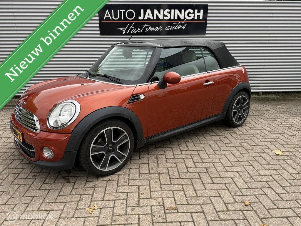 MINI Cabrio 1.6 Cooper Chili Automaat | Stoelverwarming | Le, Euro 5, 15 km/l, Gebruikt, Cabriolet