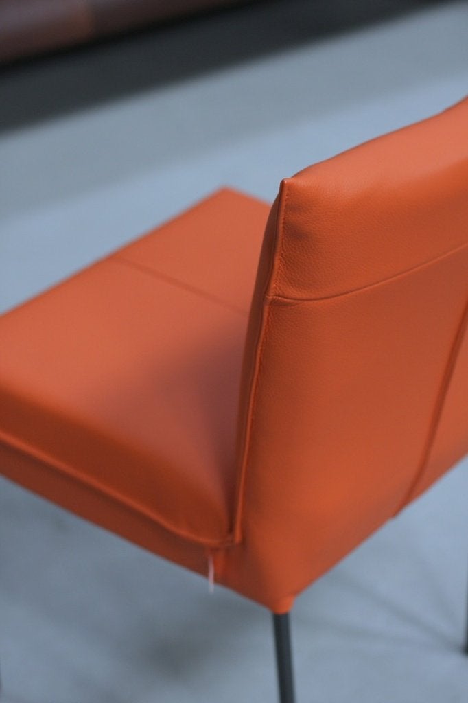 Leuke moderne eetkamerstoel Forward Jess Design leer oranje, Huis en Inrichting, Ophalen, Modern design, Overige kleuren, Zo goed als nieuw
