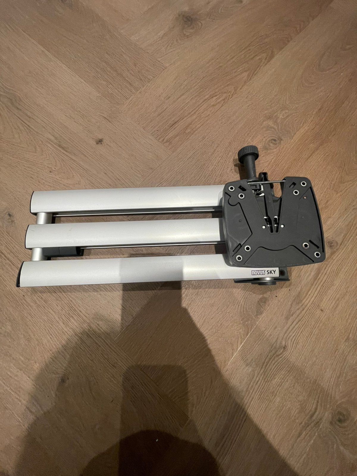 Novus Sky 350 tv steun, Ophalen of Verzenden, Nieuw