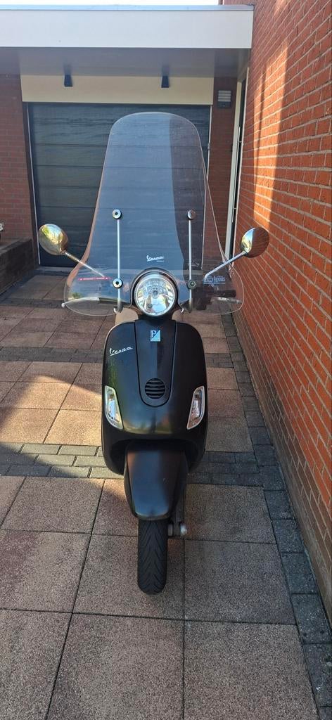 Vespa LX 50cc 4t, Fietsen en Brommers, Scooters | Vespa, Gebruikt, Vespa LX, Maximaal 45 km/u, Benzine, Ophalen of Verzenden