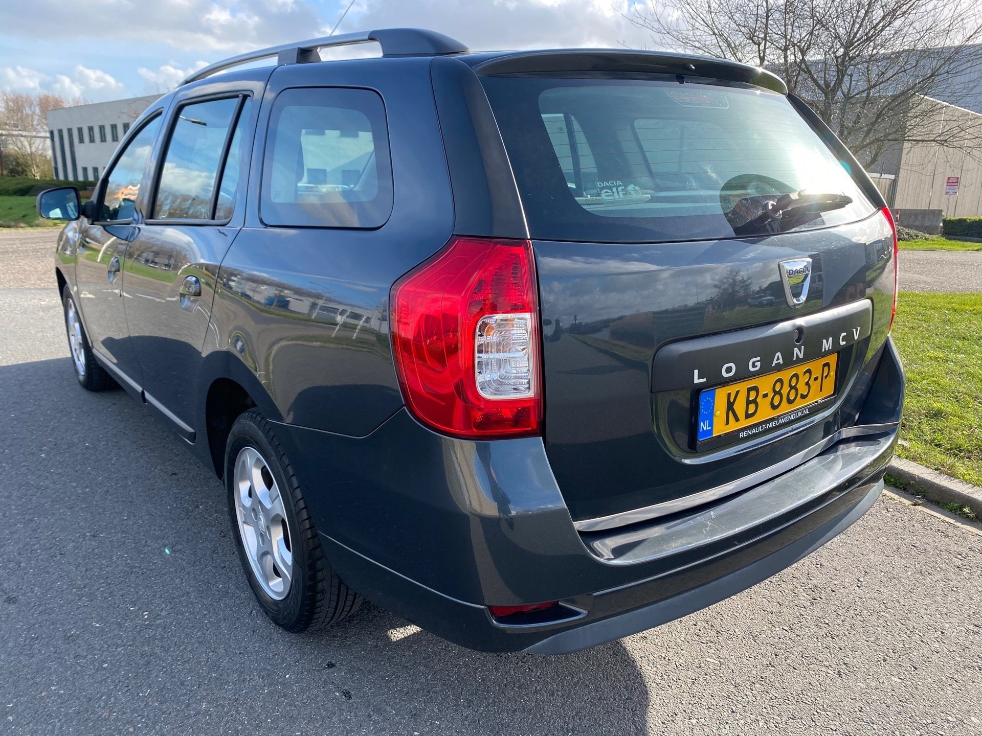 Dacia Logan MCV 2016 * 0.9 TCe Easy-R Lauréate * AUTOMAAT *, 898 cc, Euro 6, Start-stop-systeem, 1110 kg