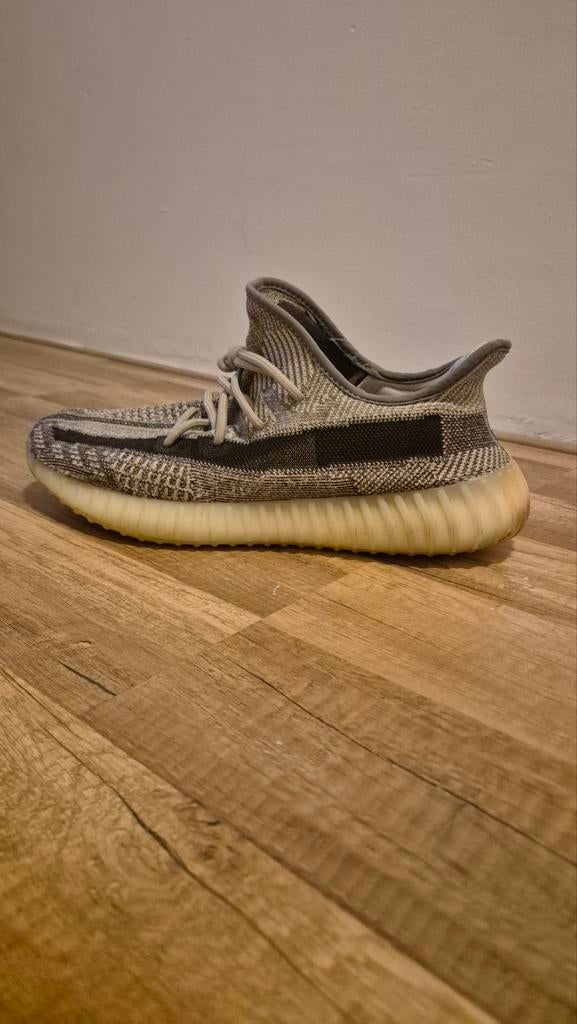 Yeezy 350 Zyon, Kleding | Heren, Schoenen, Overige kleuren, Ophalen of Verzenden, Adidas Yeezy, Sneakers of Gympen