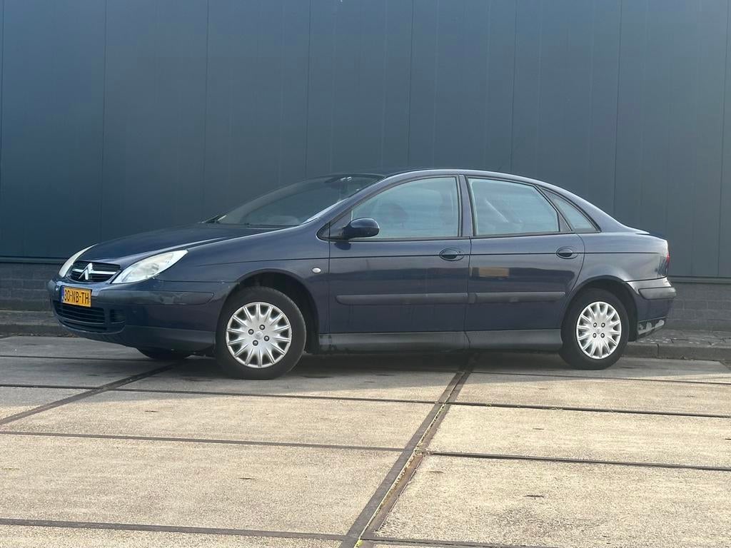 Citroën C5 1.8 16V 2003 Blauw apk nieuw!, 680 kg, 4 cilinders, Origineel Nederlands, Bedrijf