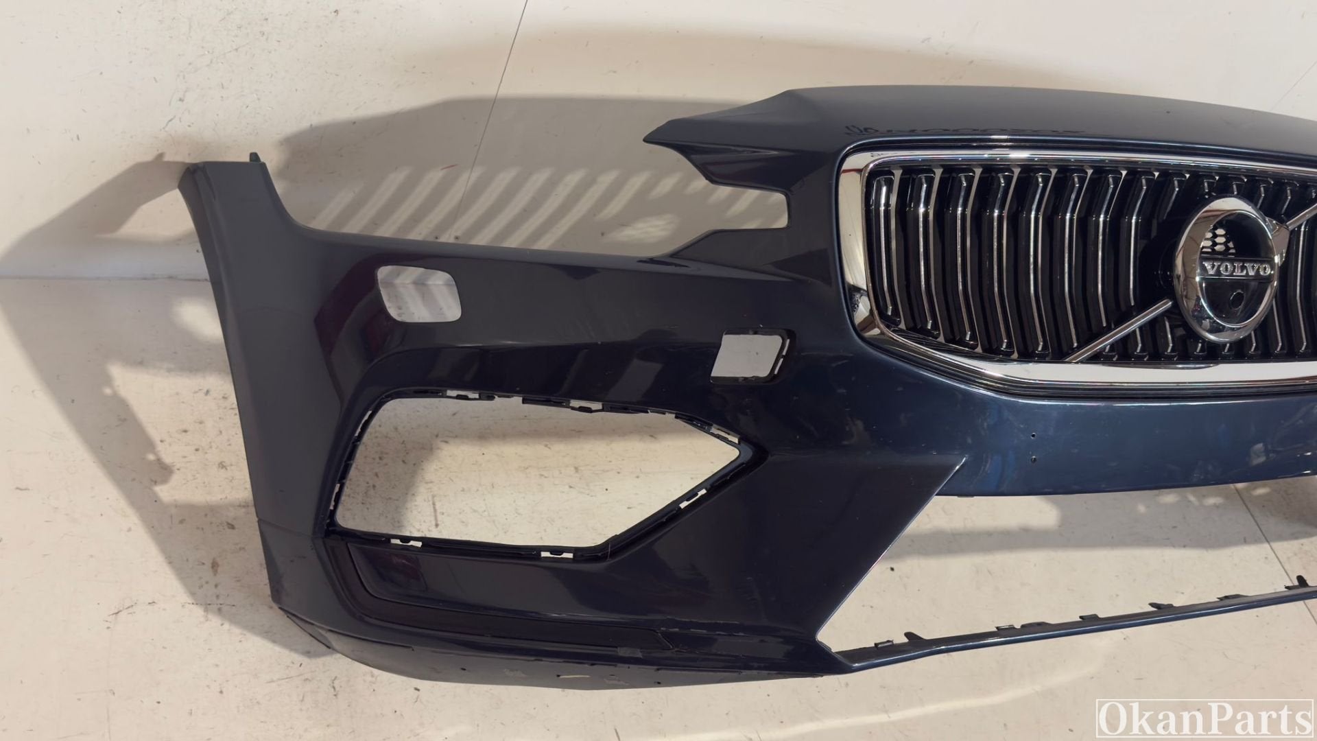 Volvo V60 S60 II voorbumper 31690589, Auto-onderdelen, Info@fabrikant.eu, Ophalen of Verzenden, Bumper, Fabrikant BV