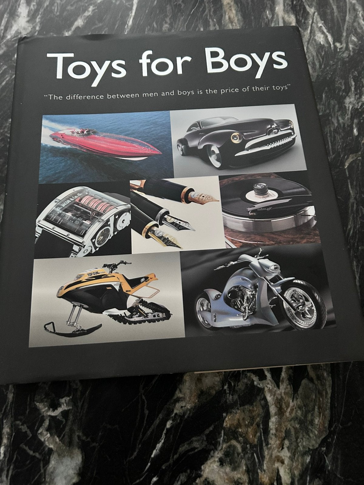 Boeken Toys for Boys en Toys for girls, Ophalen, Gelezen