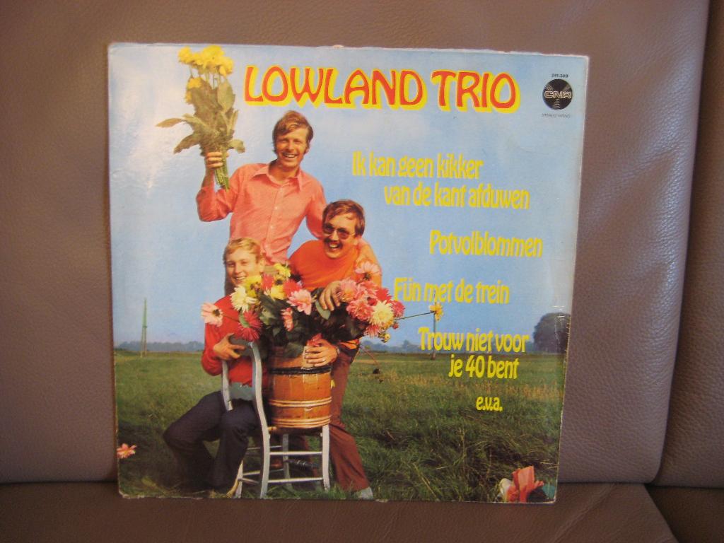 Lowland Trio – Lowland Trio, Cd's en Dvd's, Vinyl | Nederlandstalig, Zo goed als nieuw, Levenslied of Smartlap, 12 inch, Ophalen of Verzenden
