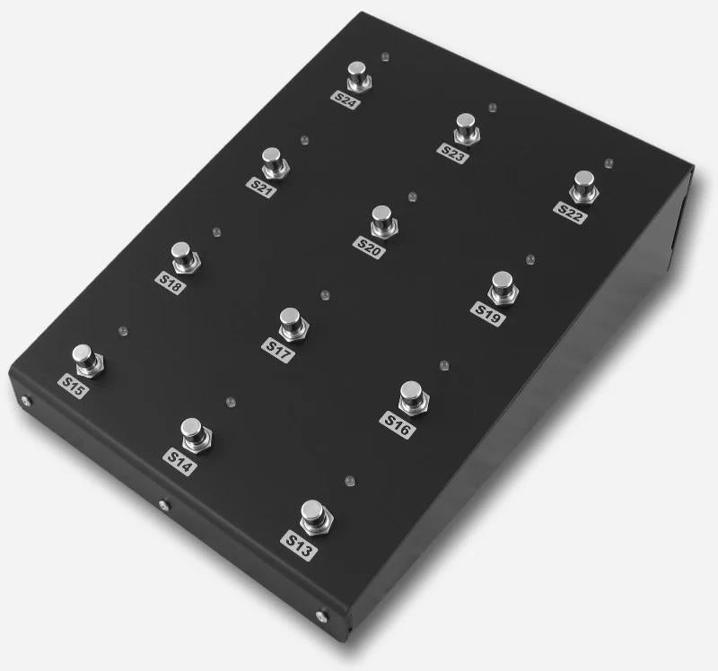 Gezocht: Axess FX1 EXP Expander, Muziek en Instrumenten, Ophalen, Zo goed als nieuw