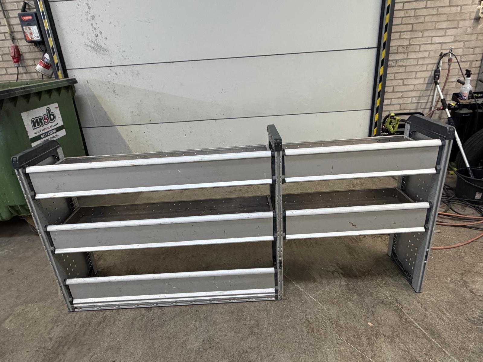 Bott bedrijfswageninrichting - Modulair en robuust, Ophalen