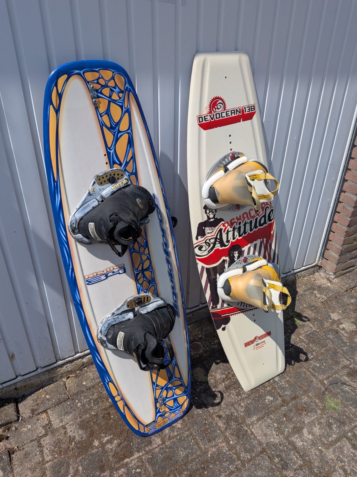 Wakeboard set: DevOcean 138 & Liquid Force met bindingen, Watersport en Boten, Wakeboarden, Ophalen of Verzenden, Gebruikt, Board en Schoenen