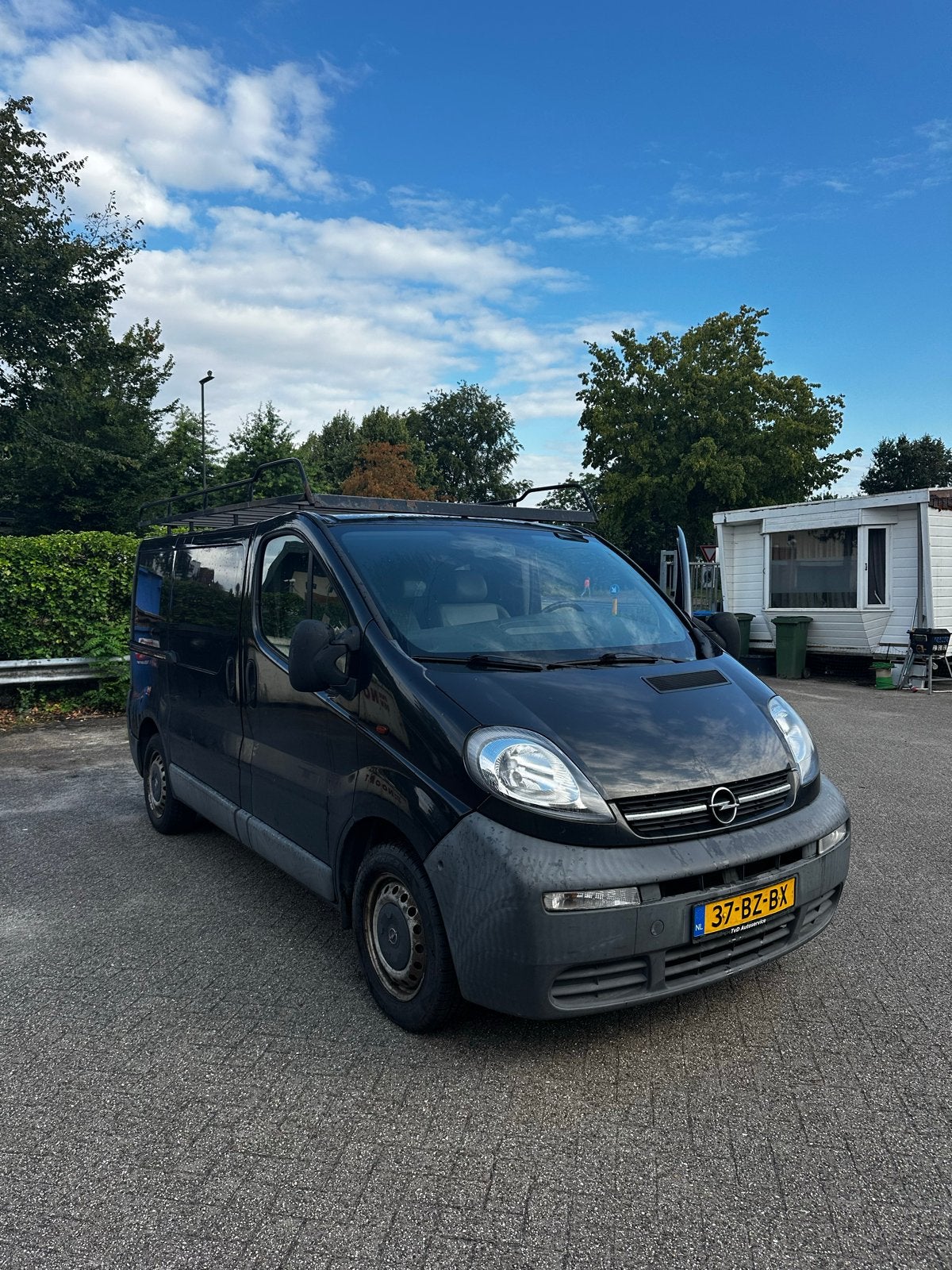 Opel Vivaro 1.9 DI 2.7T L1h1 2006, Auto's, Bestelauto's, Voorwielaandrijving, 4 cilinders, 2000 kg, Leder en Stof