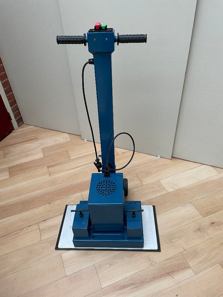 excentrische schrobmachine, Doe-het-zelf en Verbouw, Ophalen, Zo goed als nieuw, Schrobmachine