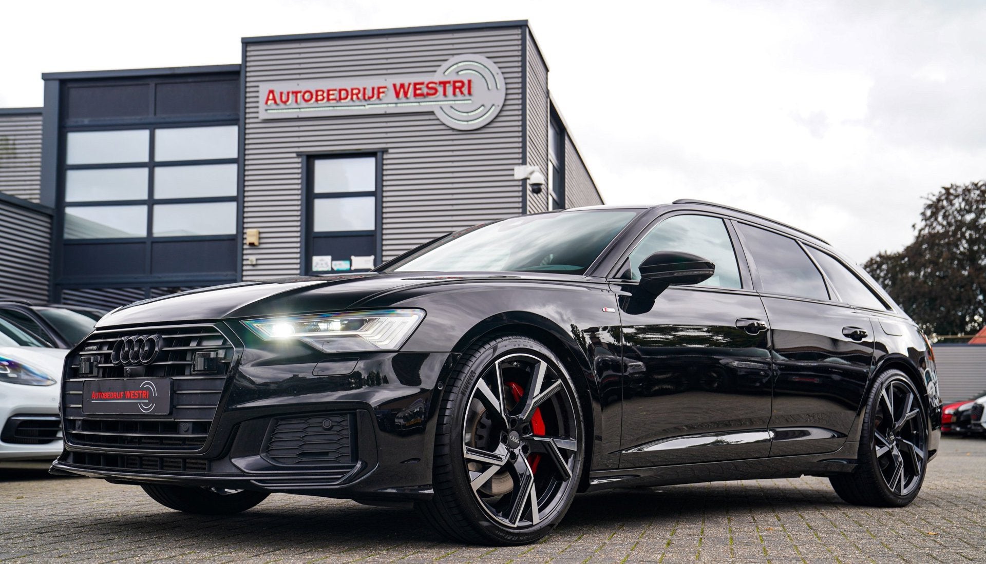 Audi A6 Avant 55 TFSI e quattro Competition | Head Up Displa, Auto's, Audi, Automaat, Gebruikt, 4 cilinders, Zwart
