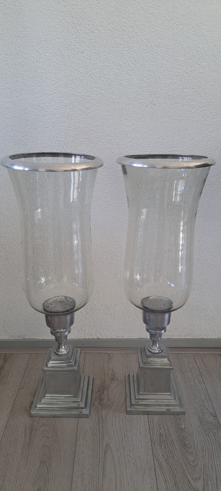 2 Groot glazen Kandelaars, Huis en Inrichting, Woonaccessoires | Vazen, Zo goed als nieuw, Grijs, Glas, Geschikt voor droogbloemen