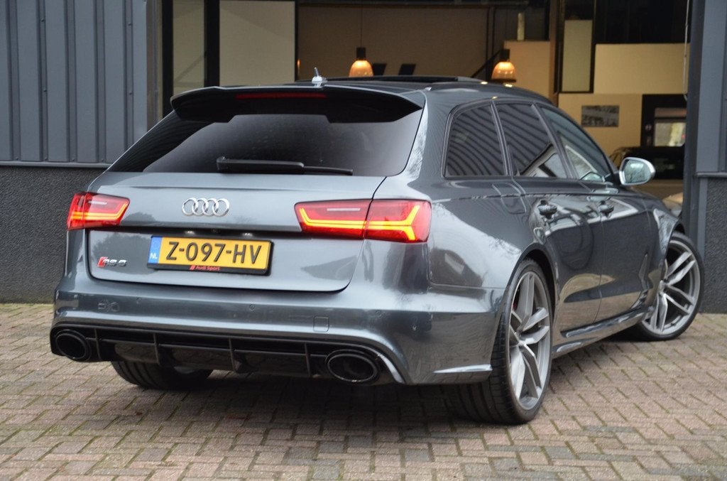 Audi RS6 Avant 4.0 TFSI quattro ProLine Plus Pano|CarPlay|B&, Auto's, Automaat, Gebruikt, Parkeerassistent, 3993 cc