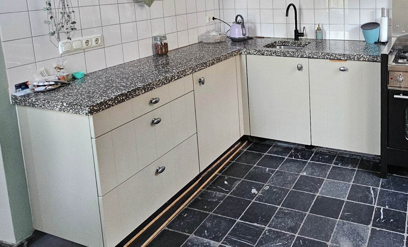 Terrazzo keukenblad + keukenkastjes, Ophalen, Gebruikt, Enkelwandige keuken