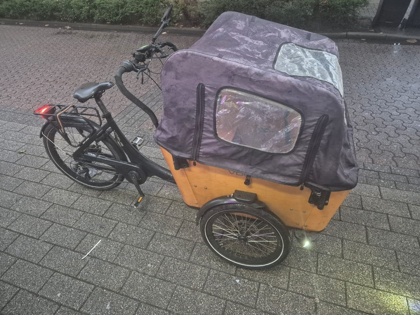 Vogue Superior 3, Fietsen en Brommers, Fietsen | Bakfietsen, Overige merken, 4 kinderen of meer, Gebruikt, Elektrisch