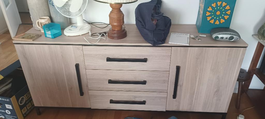 dressoir, Huis en Inrichting, Ophalen, Met plank(en), 150 tot 200 cm, Eikenhout