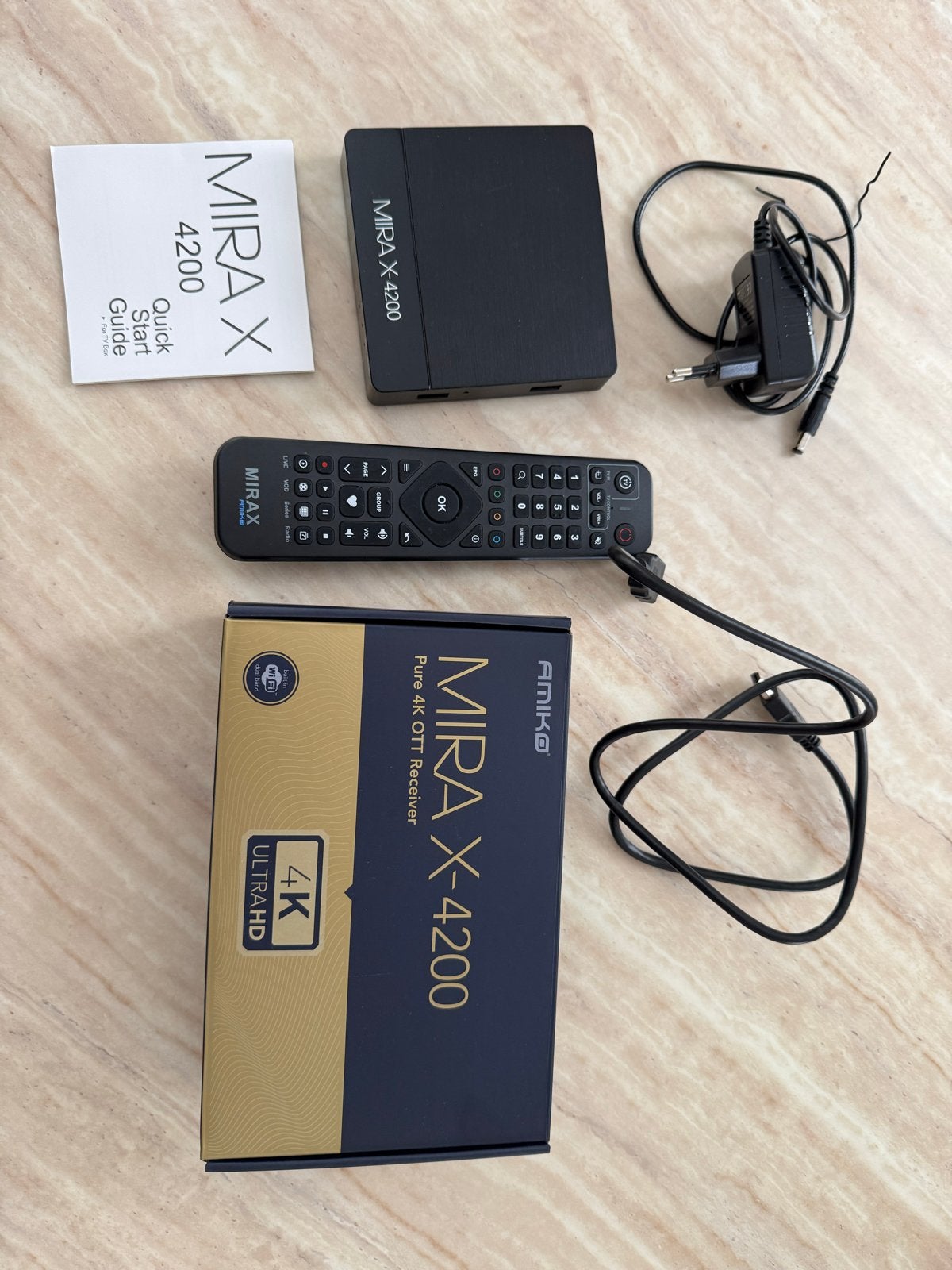 Amiko Mira X-4200 4K OTT Receiver - Zo goed als nieuw, Ophalen, Zo goed als nieuw, Decoder