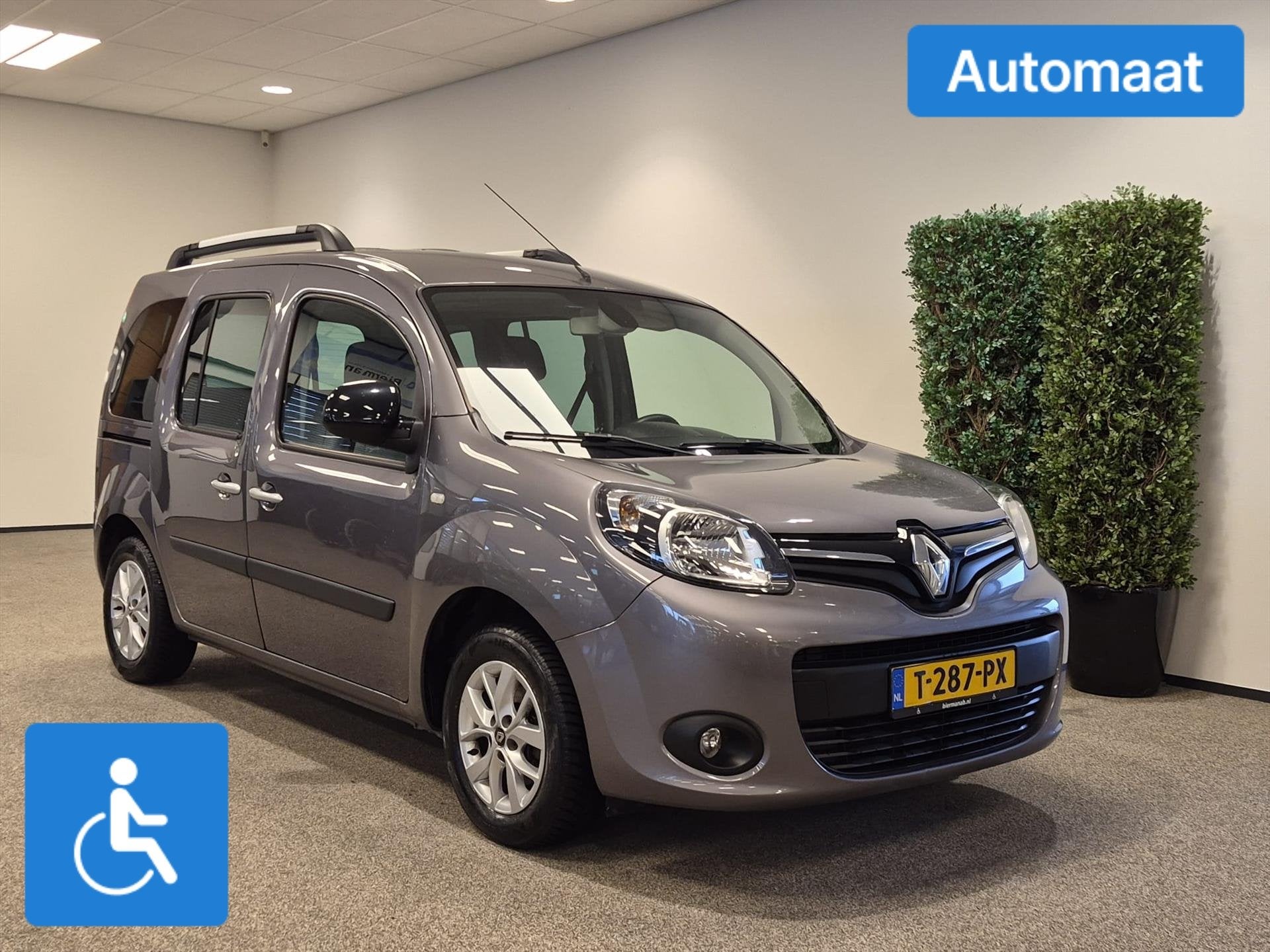 Renault Kangoo Rolstoelauto Automaat, Auto's, Automaat, 12 maanden, Stof, Gebruikt