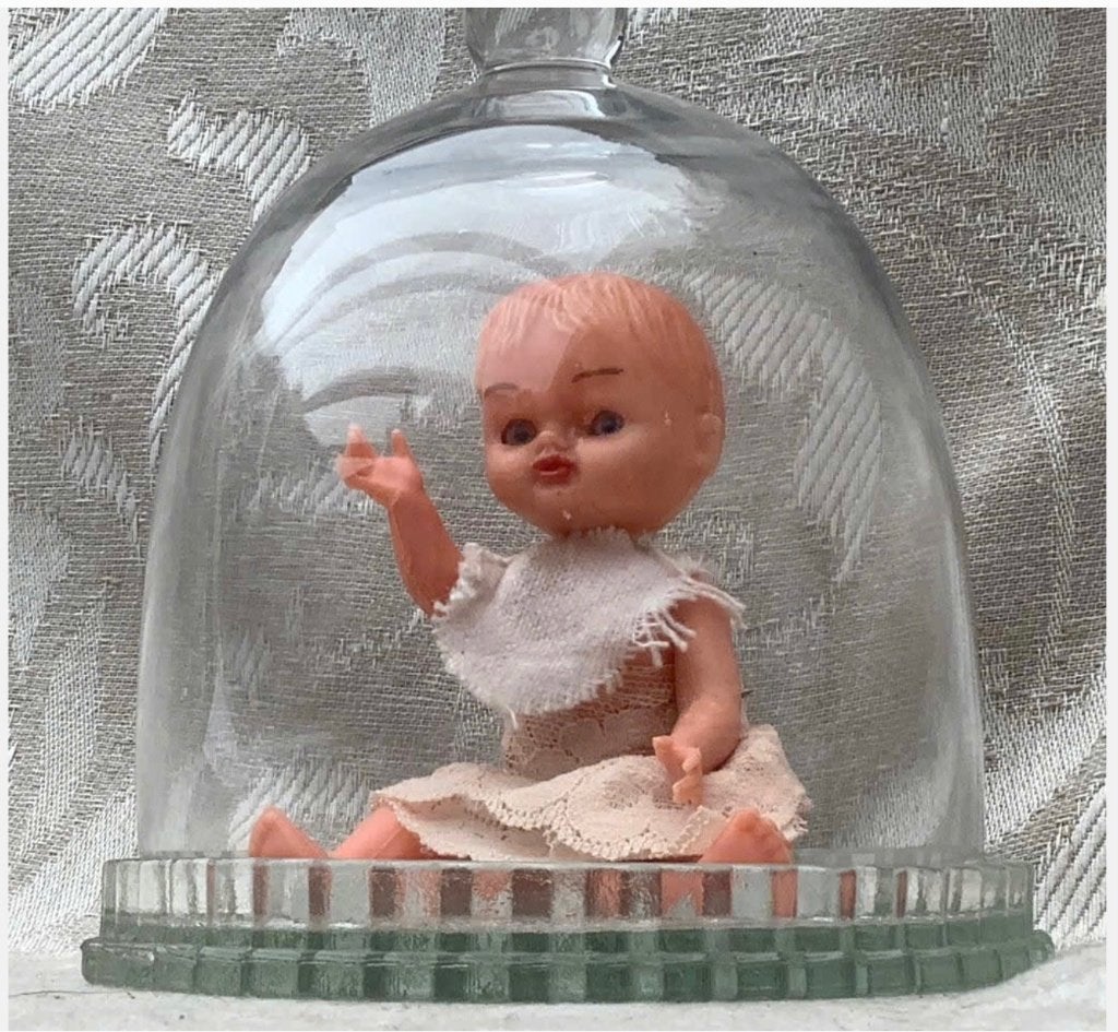 Vintage mini popje 12 cm, onder stolp 14 cm, Ophalen of Verzenden, Zo goed als nieuw, X, Pop