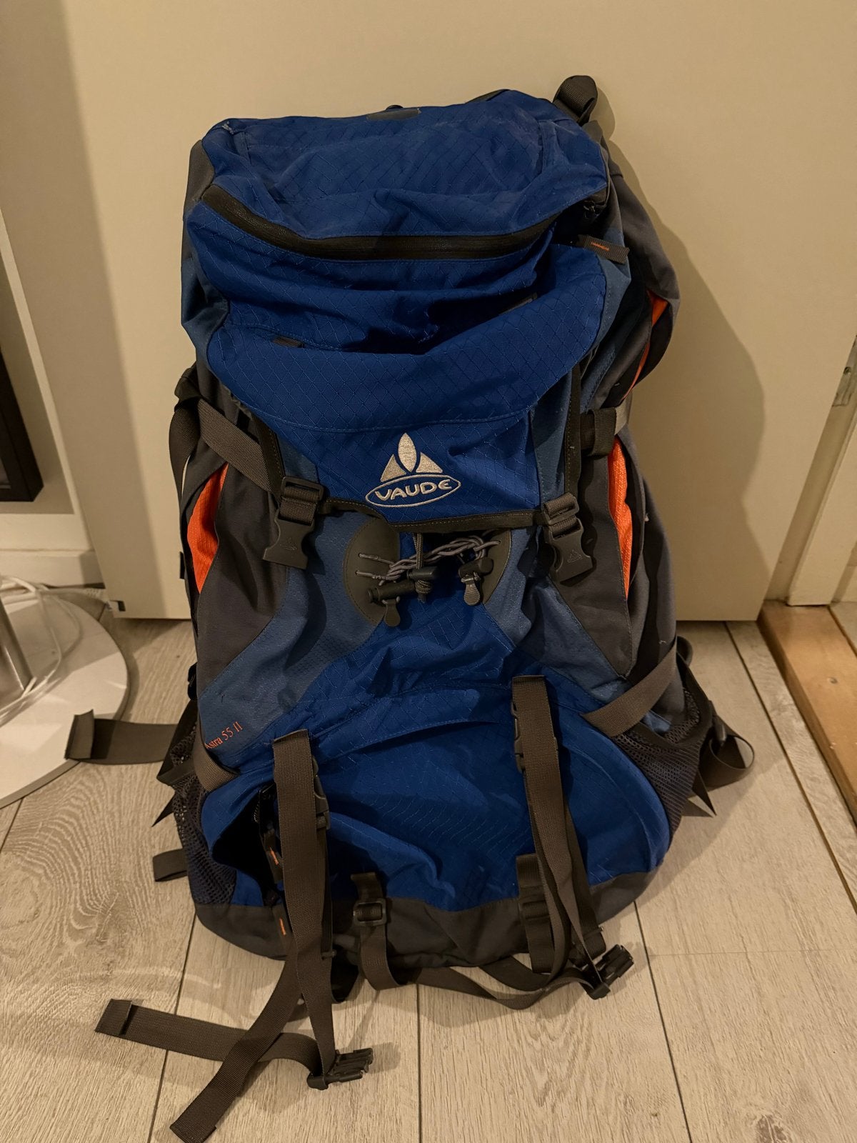 Vaude Astra 55 II Trekking Rugzak - Blauw/Oranje, Overige merken, Gebruikt, 25 tot 40 cm, Ophalen of Verzenden
