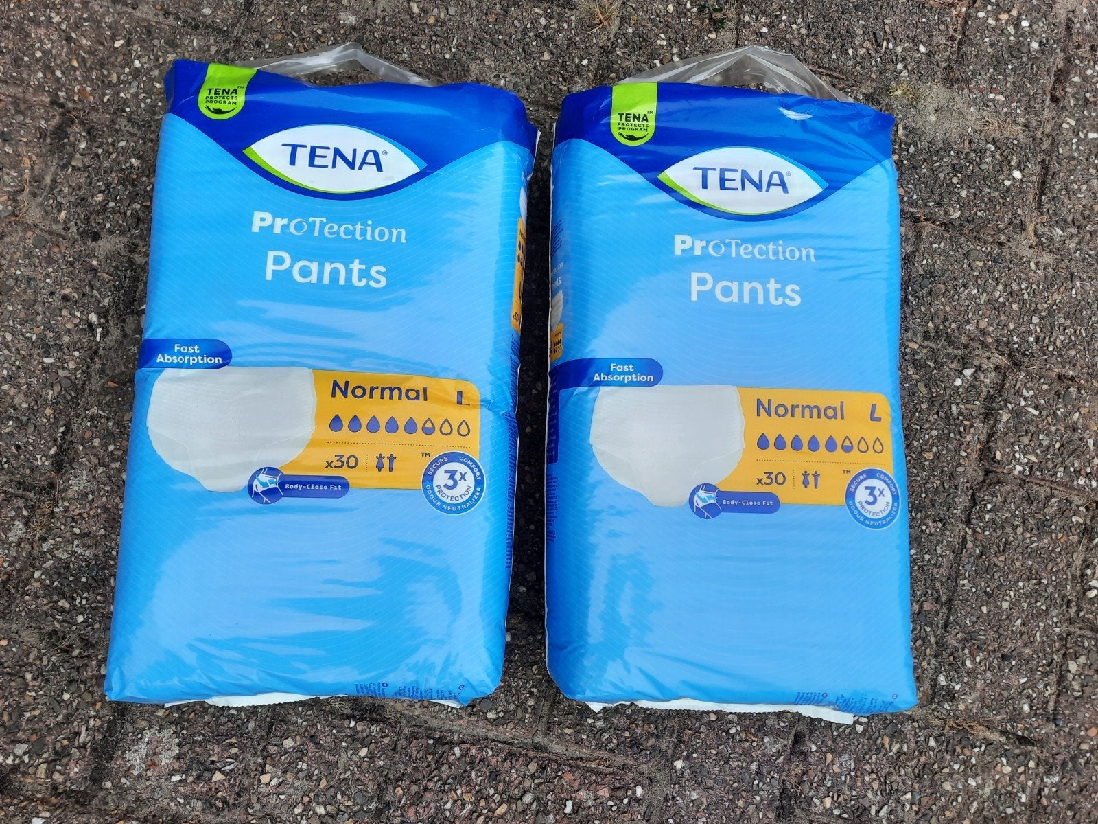 Tena protection pants normal maat l beide pakken voor 25,-, Diversen, Verpleegmiddelen, Ophalen