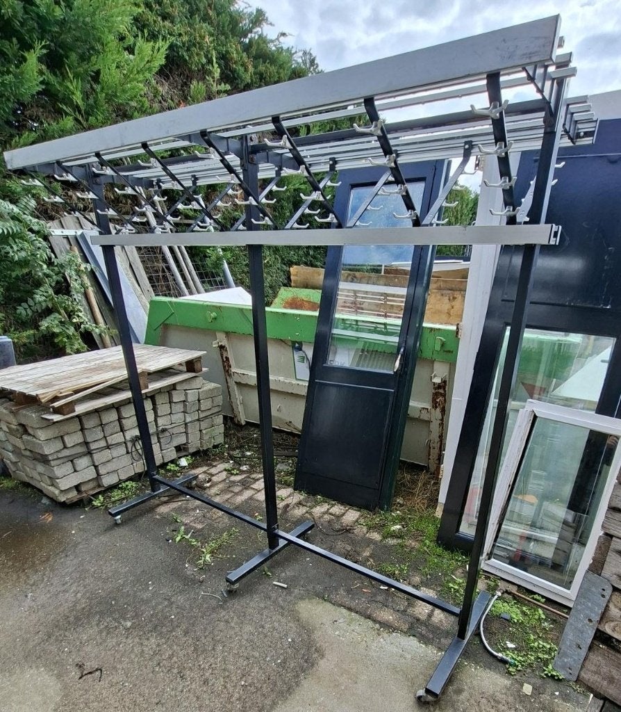 Mobiele kapstok met veel haken, Ophalen, Gebruikt, Metaal, Staande kapstok