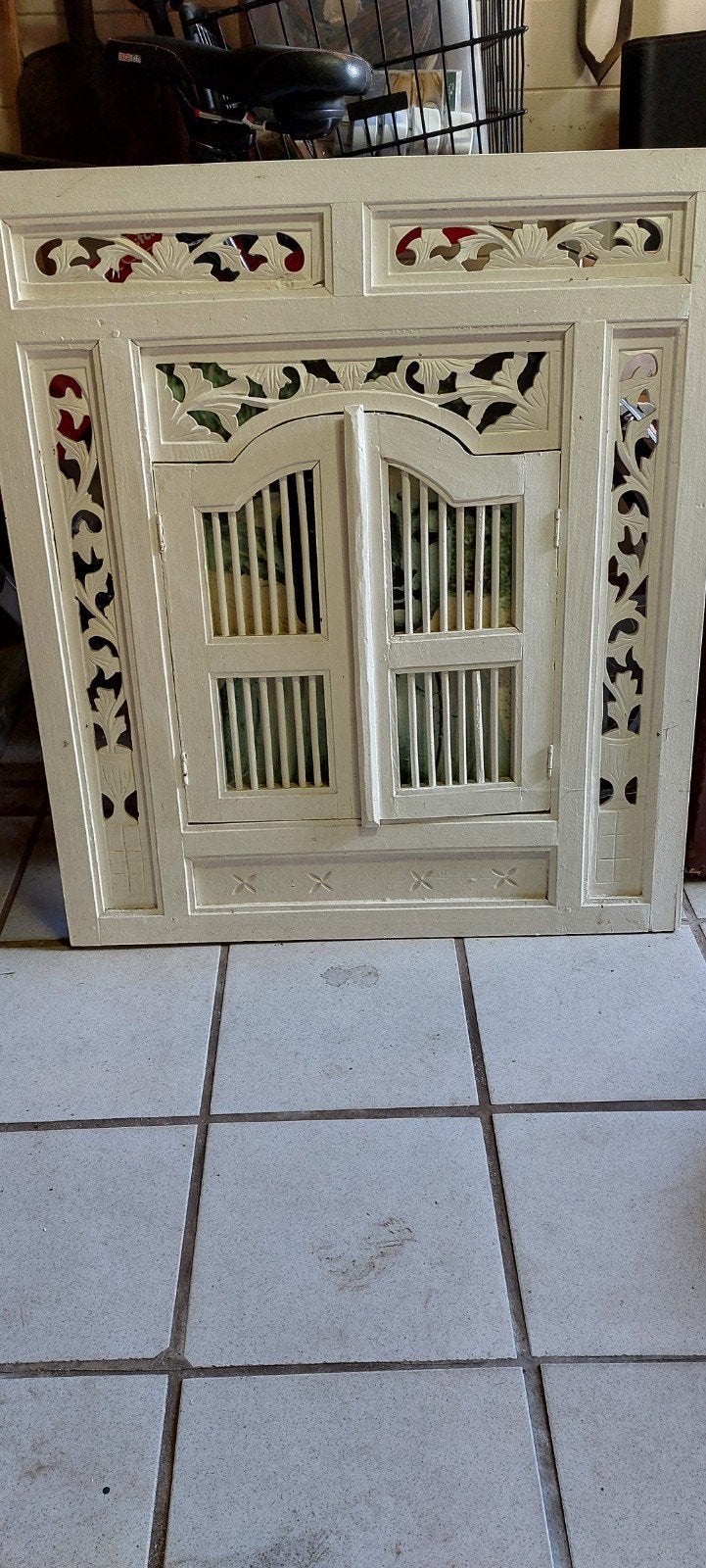 houtgesneden houten balinese spiegel ( nu met boeddha)met lu, Ophalen