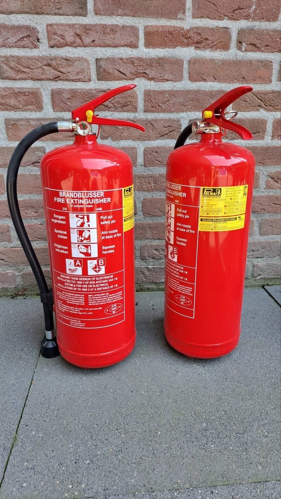 Brandblussers, Ophalen, Zo goed als nieuw