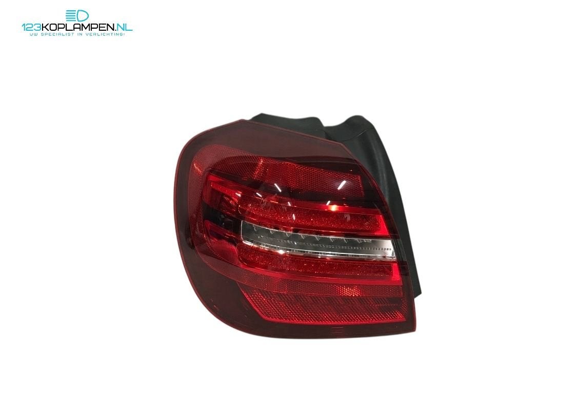 Mercedes GLA X156 Facelift achterlicht links LED
