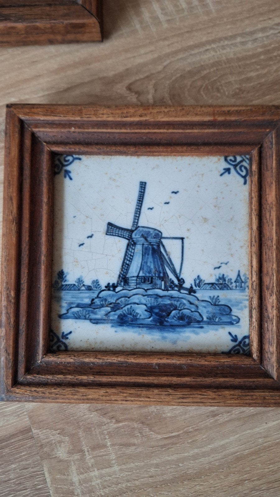 Delfts Blauw Tegeltje met Molen in Houten Lijst, Antiek en Kunst, Ophalen of Verzenden