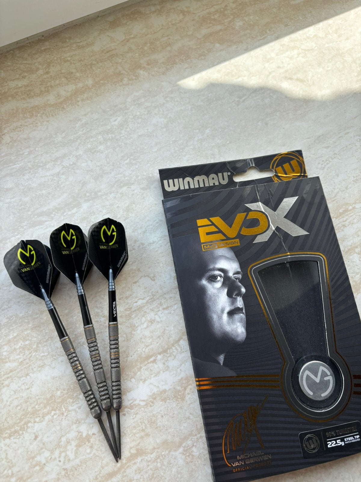 MVG EXO, Sport en Fitness, Darts, Ophalen of Verzenden, Gebruikt, Pijlen