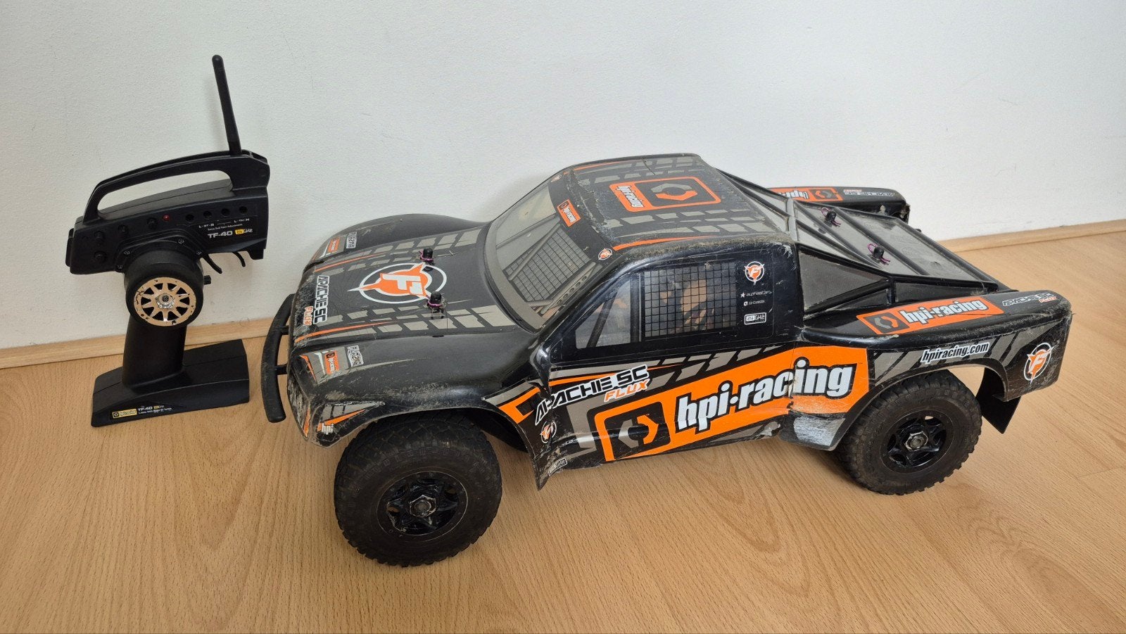 HPI Apache SC rc truck shortcourse flux auto vorza, Elektro, Auto offroad, Ophalen of Verzenden, Zo goed als nieuw