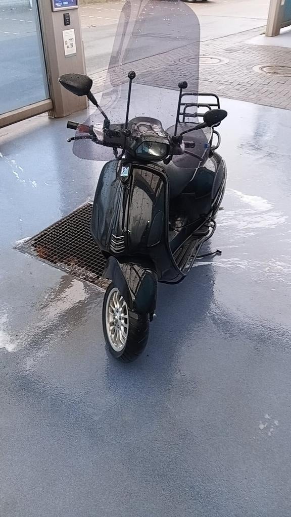 Vespa Sprint  2017 4T snor, Mat Zwart - Zo goed als nieuw, Ophalen of Verzenden, Zo goed als nieuw, Overige typen, Vespa