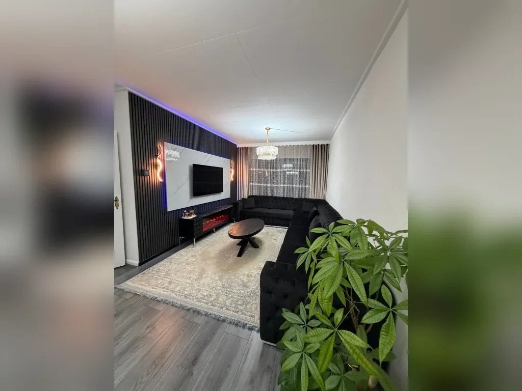 NIEUW! Woonruimte te huur Oosteinde, Heerjansdam, Huizen en Kamers