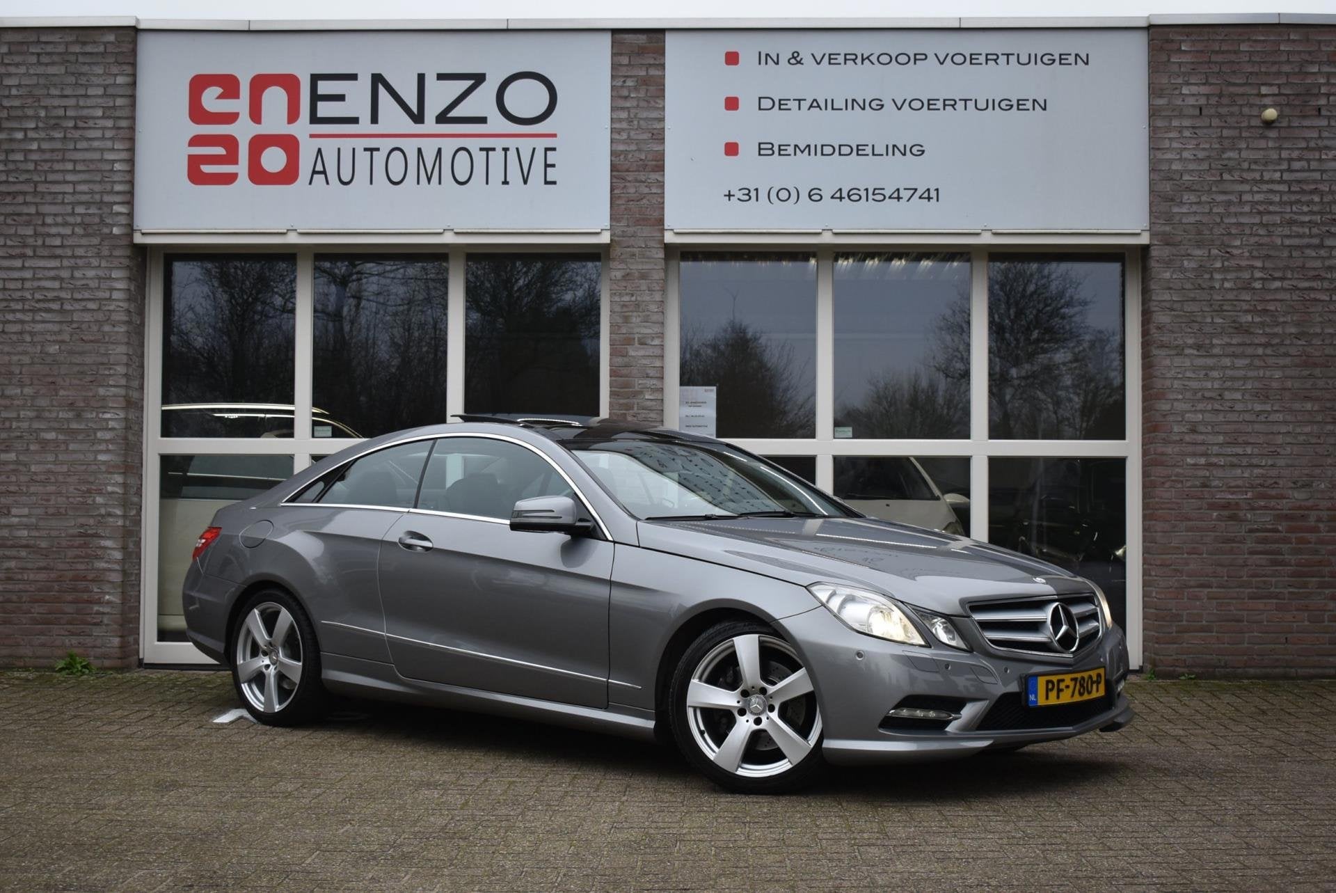 Mercedes-Benz E-klasse Coupé Nieuwstaat! 220 CDI Prestige F, Auto's, Euro 5, Achterwielaandrijving, Zwart, 4 cilinders
