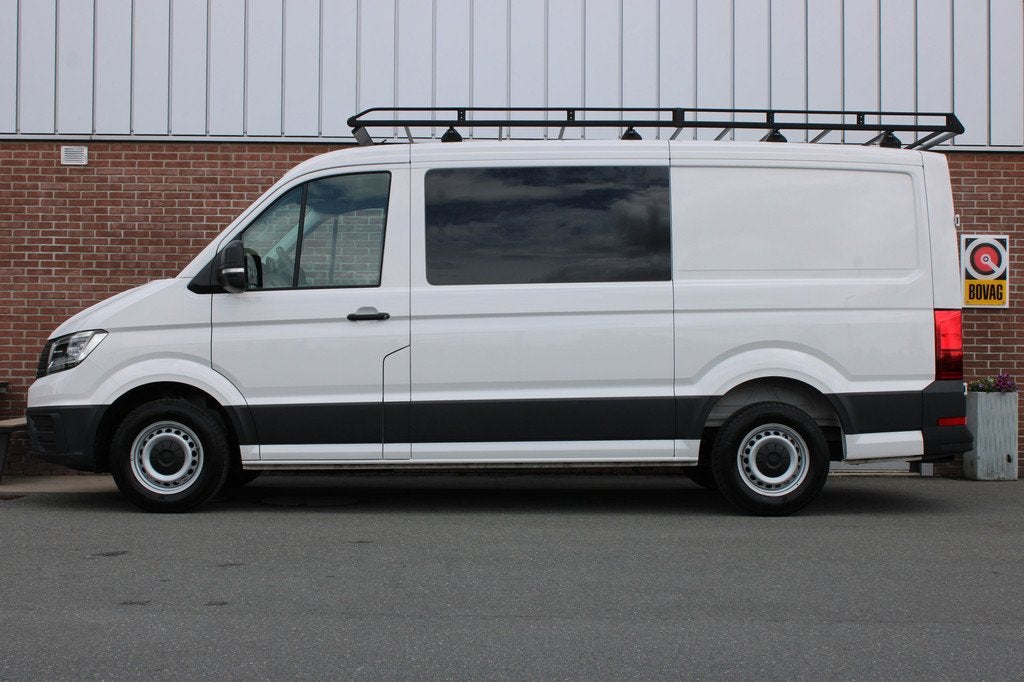 Volkswagen Crafter 2 35 2.0 TDI 140PK L3H2 DC |TREKHAAK|LED|, Voorwielaandrijving, Stof, Gebruikt, Zwart