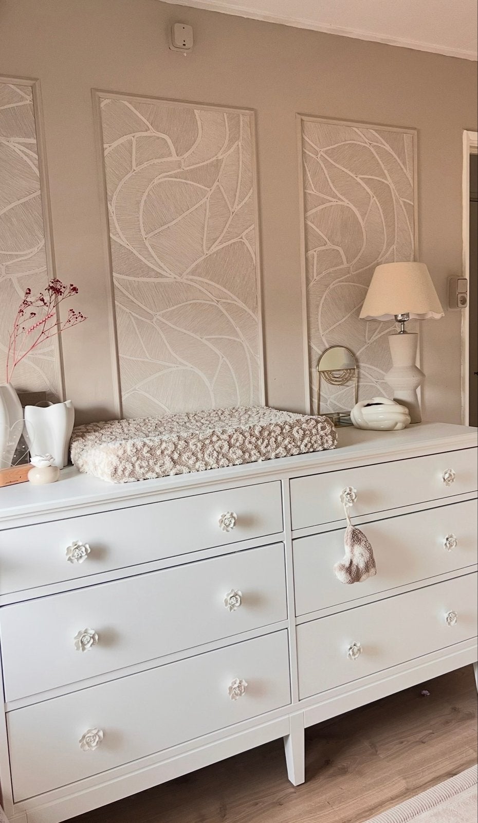 IKEA Idanas ladekast incl bloemenknopjes van maison du monde, Ophalen, 5 laden of meer, 150 tot 200 cm, Zo goed als nieuw