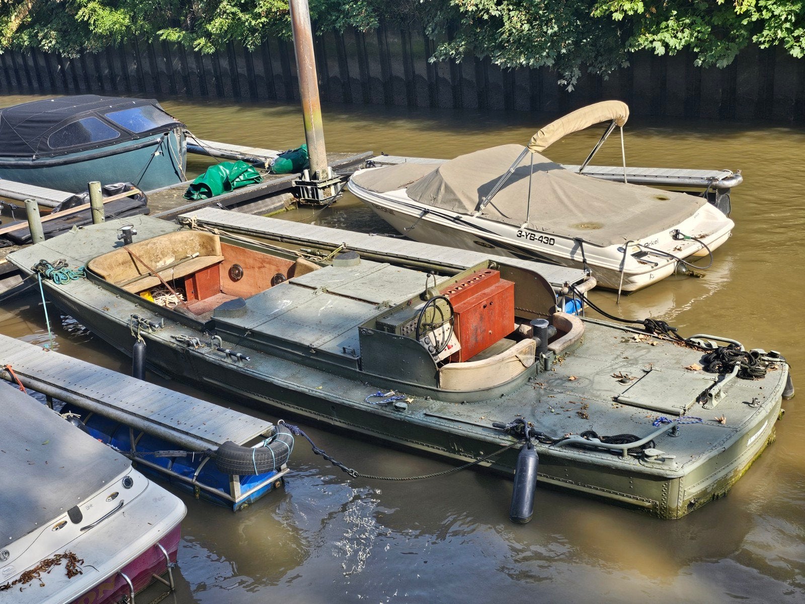Alumimium Sleep duwboot Amerikaans US Army 2x 100 pk diesel, Watersport en Boten, Ophalen, Diesel