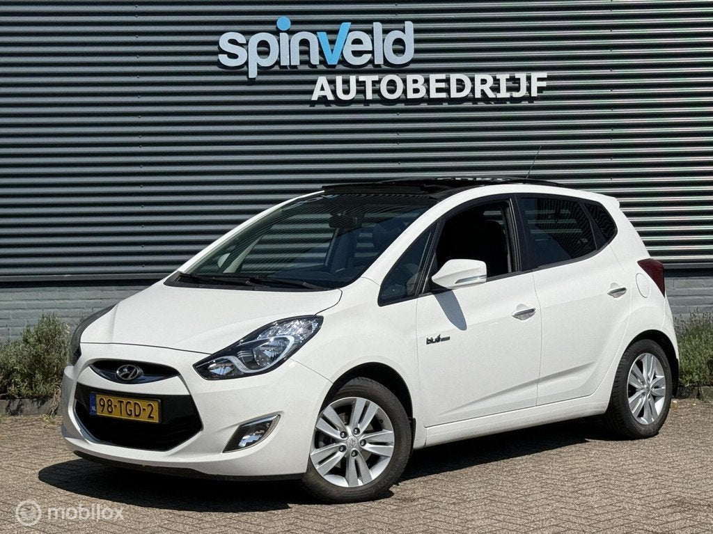 Hyundai ix20 1.4i i-Vision - Panorama - Trekhaak - Navi -, Auto's, Hyundai, Voorwielaandrijving, Euro 5, Gebruikt, 4 cilinders