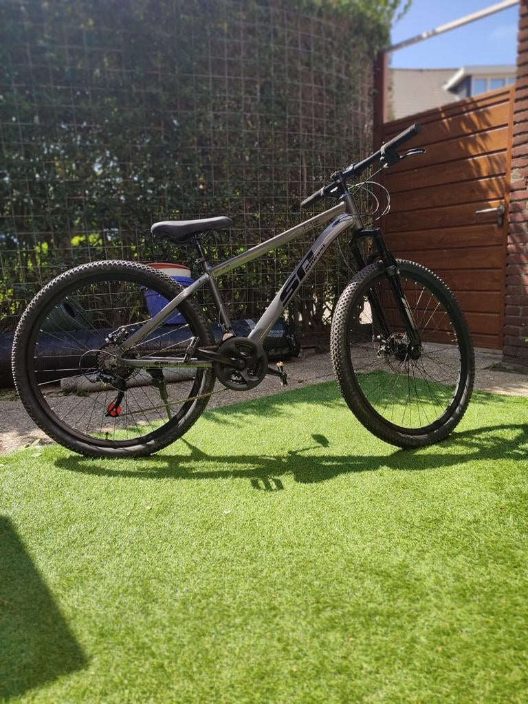 Mountainbike met 26 versnellingen, Ophalen, Zo goed als nieuw, Aluminium, 24 inch of meer