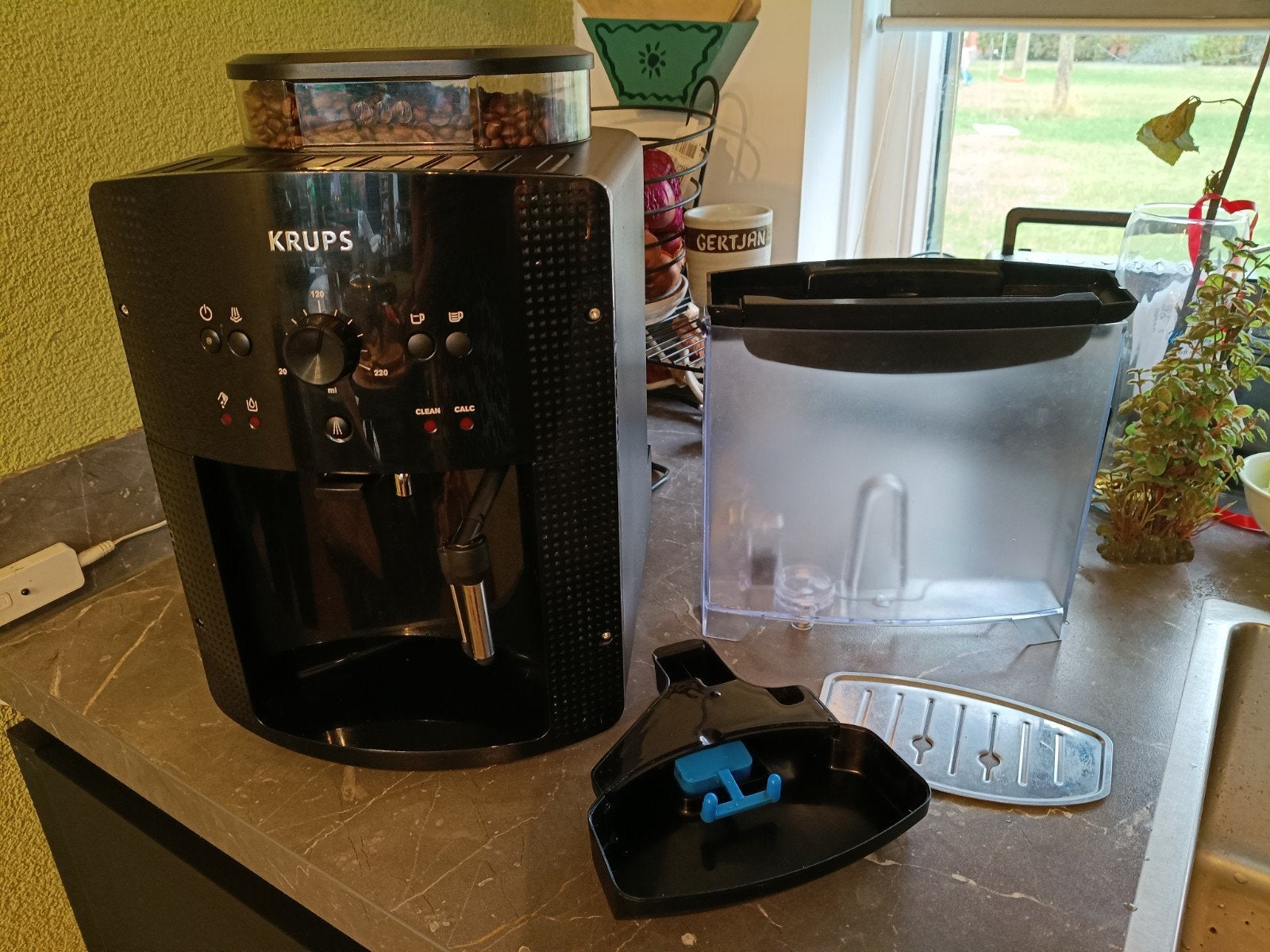 krups volautomatische espresso machine, Witgoed en Apparatuur, Koffiezetapparaten, Espresso apparaat, Koffiebonen, Zo goed als nieuw